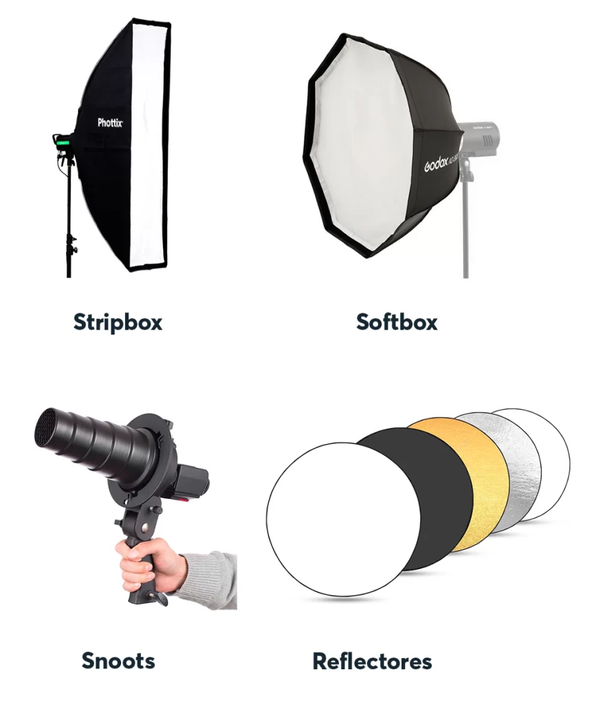 Imagen de los elementos esenciales para una buena iluminación durante la fotografía de productos para ecommerce: Stripbox, softbox, snoot y reflectores.